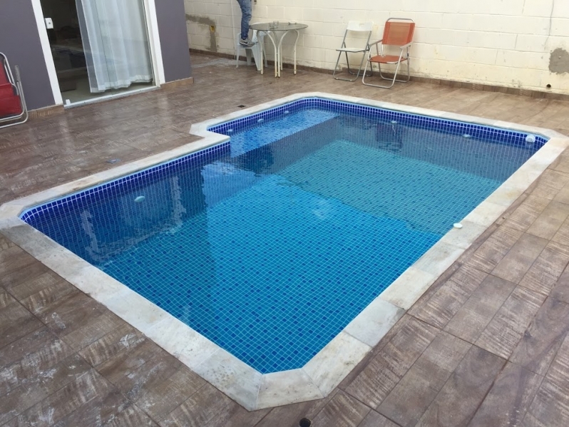 Construção de Piscina Residencial Arujá - Construção de Piscinas Alvenaria